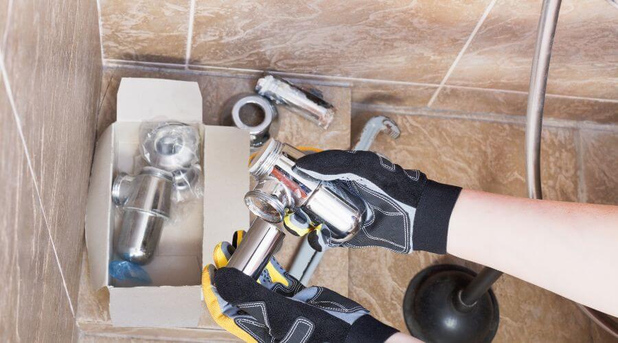 Professional gutter cleaning in Chaffee, MO